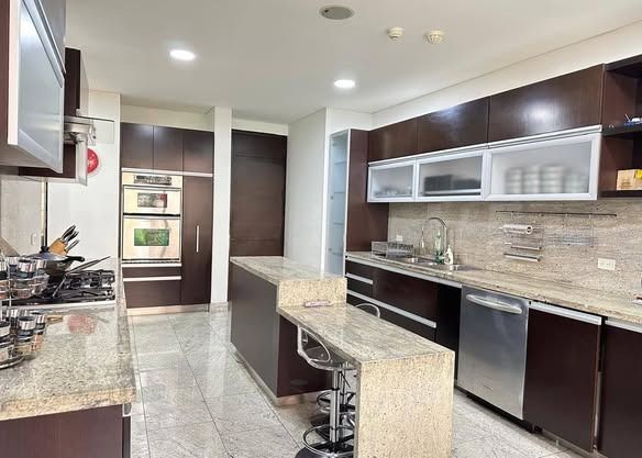 Foto 2 de 20: Apartamento en Los Rosales, Bogotá D.C.