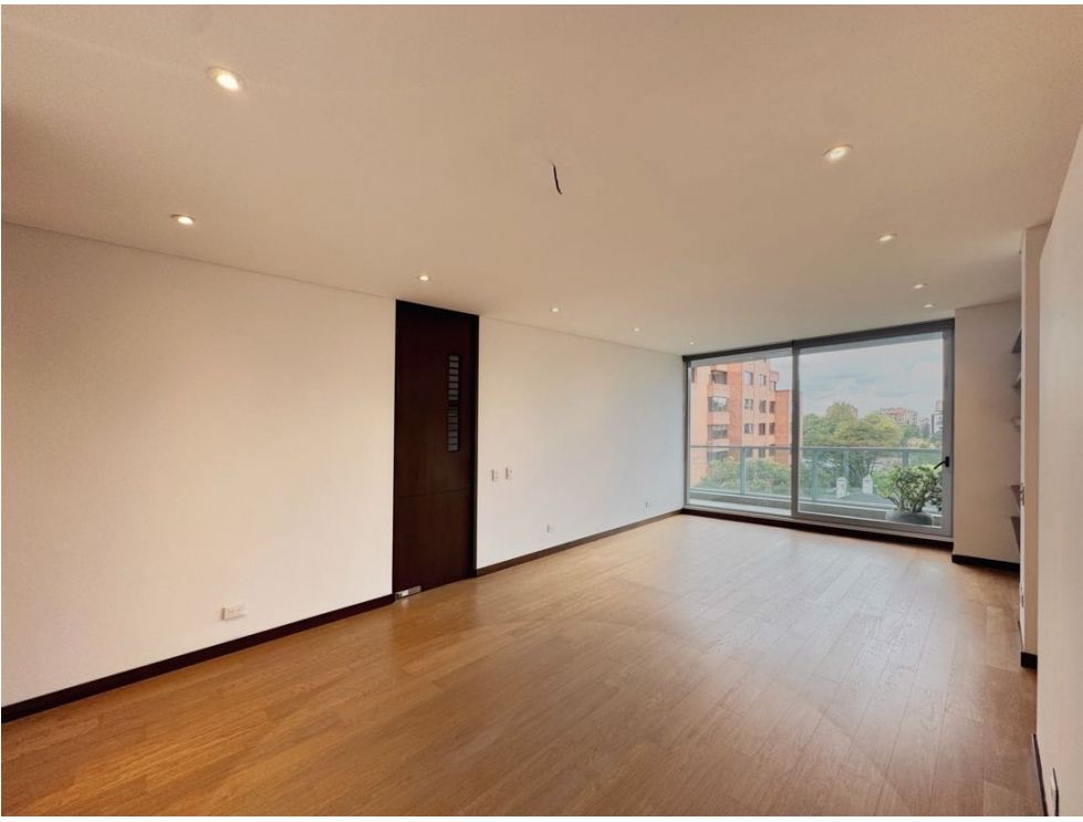 Foto 2 de 11: Apartamento en La Cabrera, Bogotá D.C.