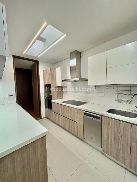 Foto 6 de 20: Apartamento en Los Rosales, Bogotá D.C.