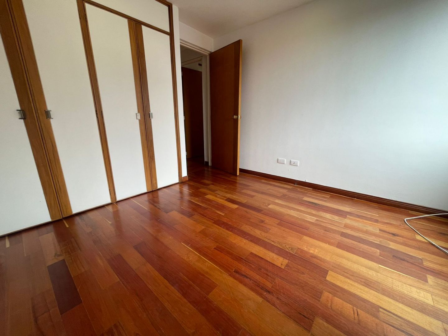 Foto 13 de 16: Apartamento en Los Rosales Emaús, Bogotá D.C.