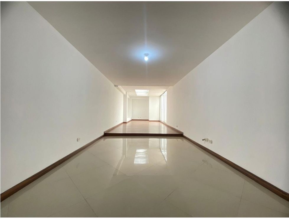 Foto 2 de 8: Apartamento en Campo Alegre, Bogotá D.C.