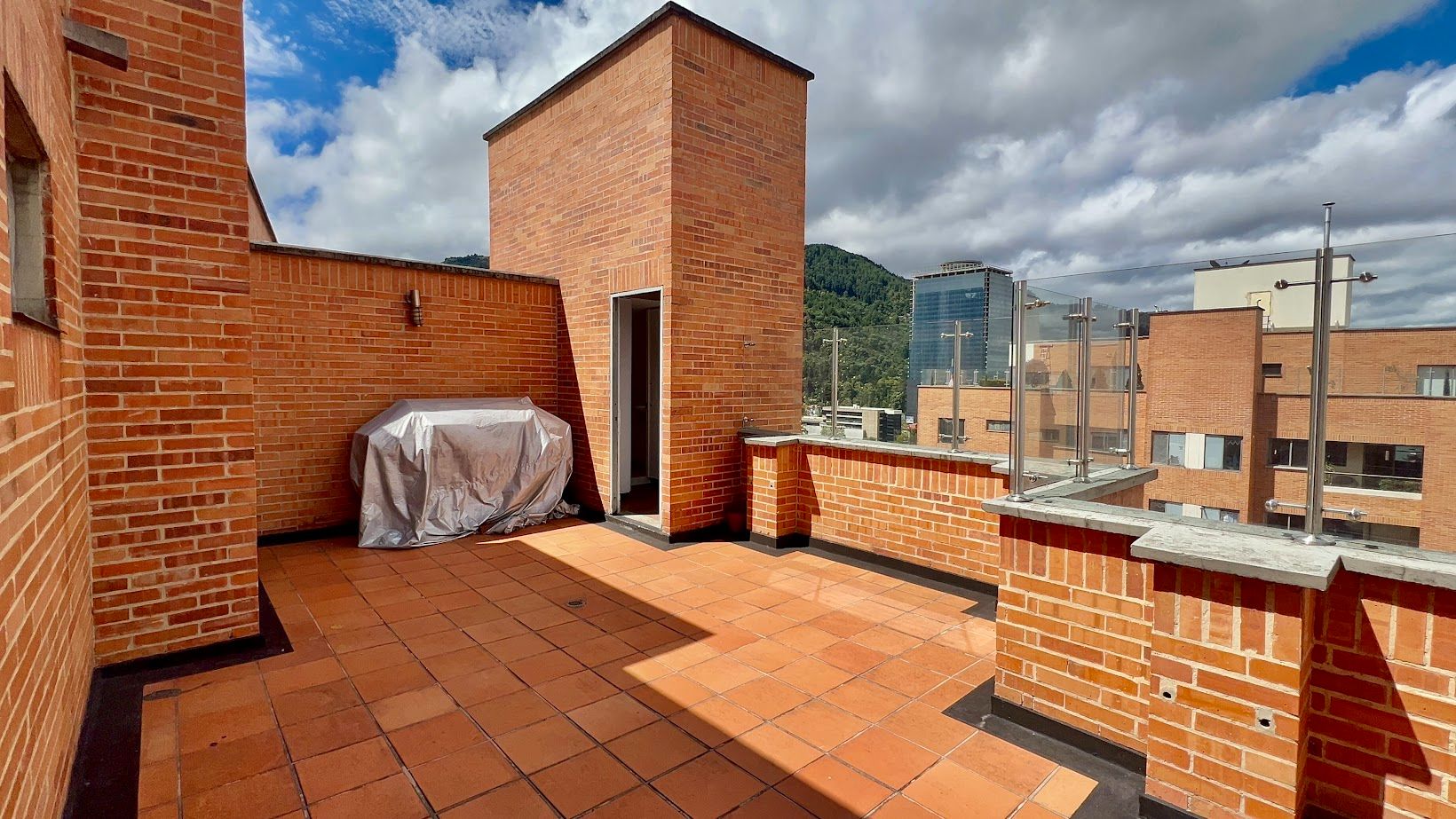Foto 2 de 6: Apartamento en Santa Ana Occidental, Bogotá D.C.