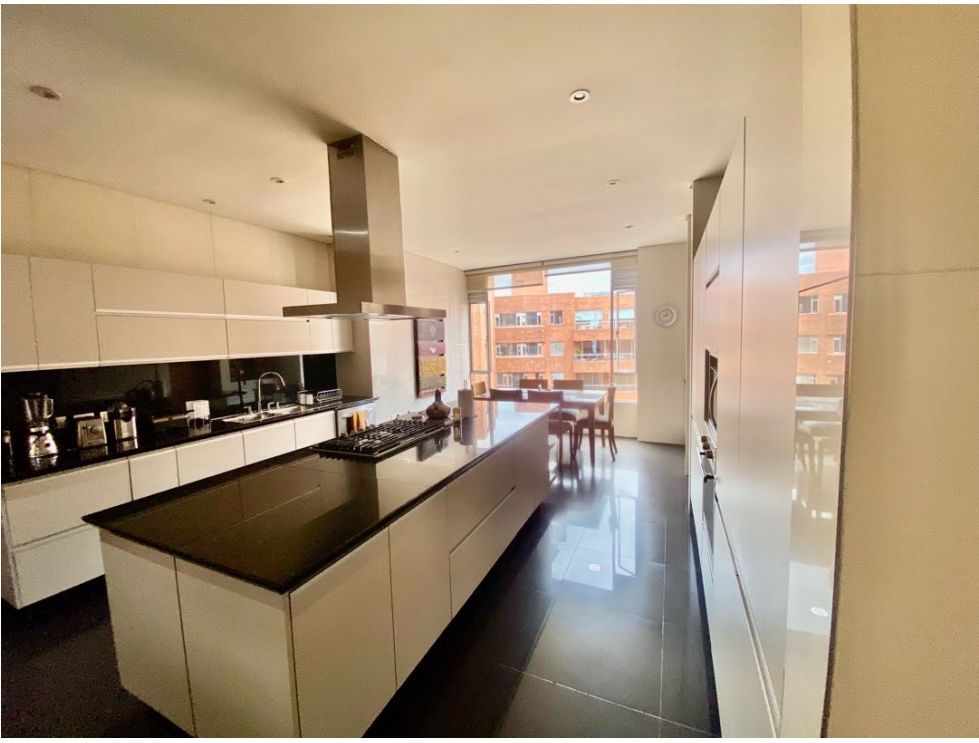Foto 8 de 19: Apartamento en Los Rosales, Bogotá D.C.