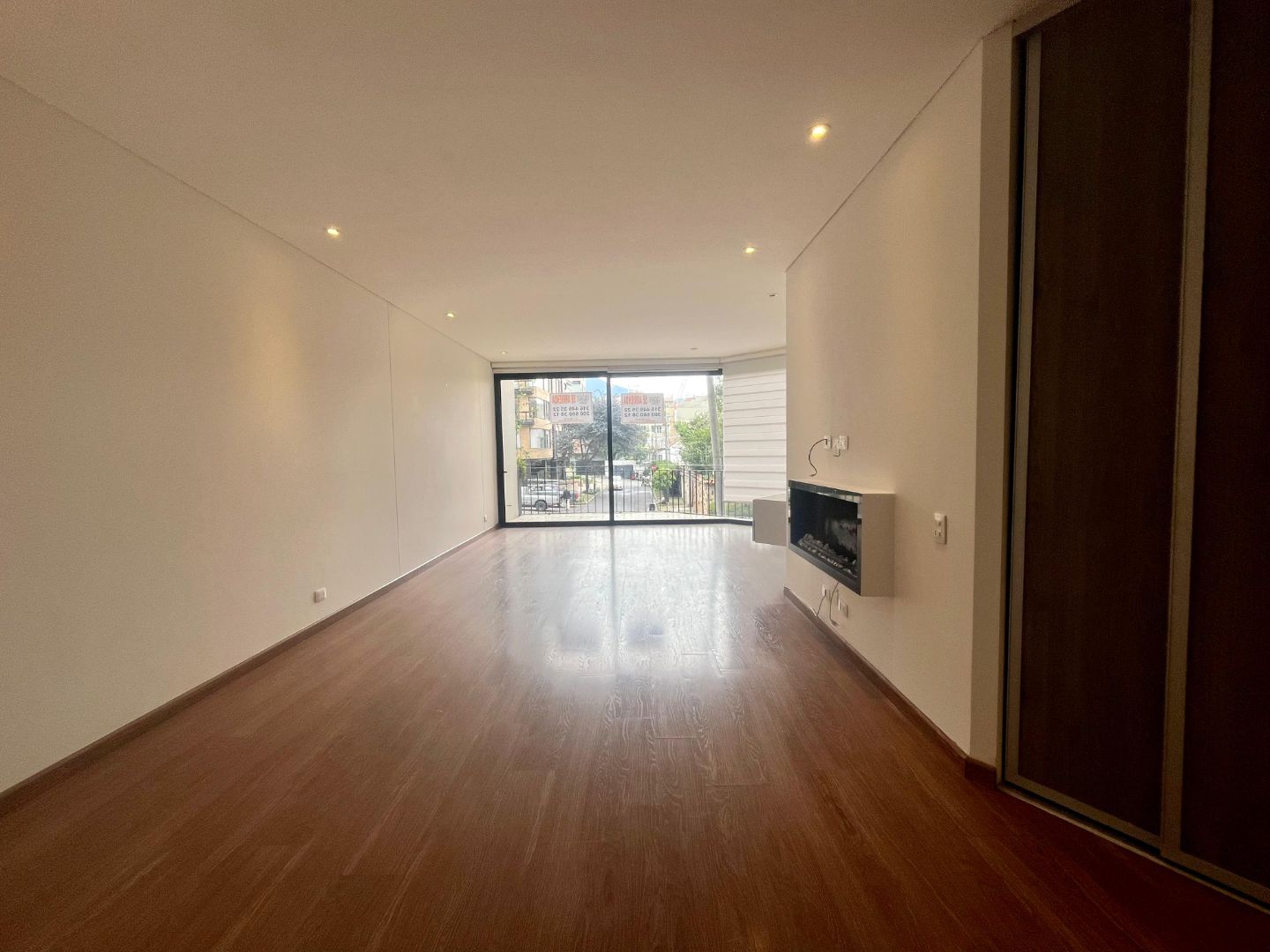 Foto 3 de 15: Apartamento en Bella Suiza, Bogotá D.C.