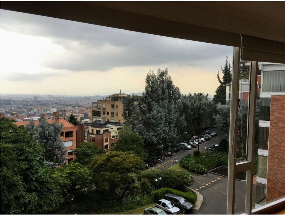 Foto 2 de 20: Apartamento en Los Rosales, Bogotá D.C.