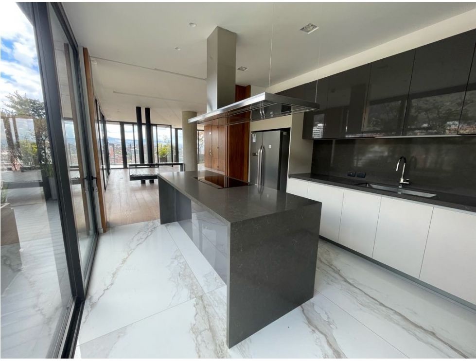 Apartamento venta en El Retiro, Bogotá D.C.