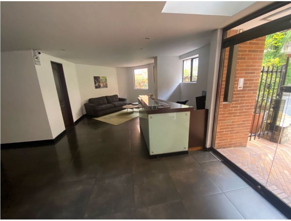 Foto 2 de 18: Apartamento en Los Rosales, Bogotá D.C.
