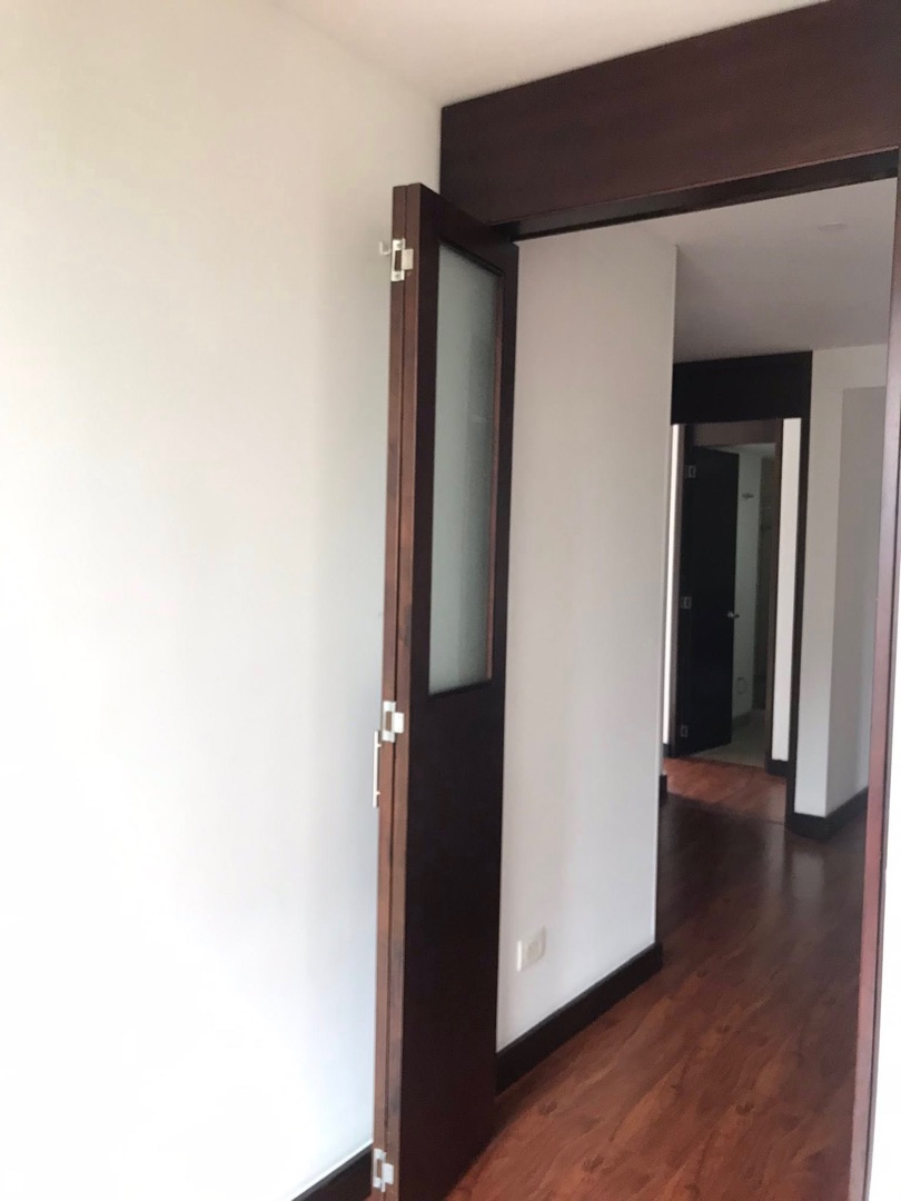 Foto 12 de 18: Apartamento en Prados De La Calleja, Bogotá D.C.