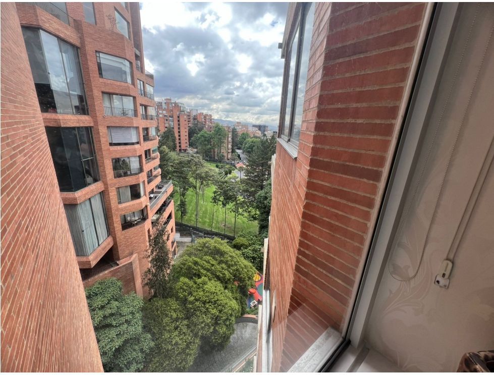 Foto 12 de 17: Apartamento en Los Rosales, Bogotá D.C.