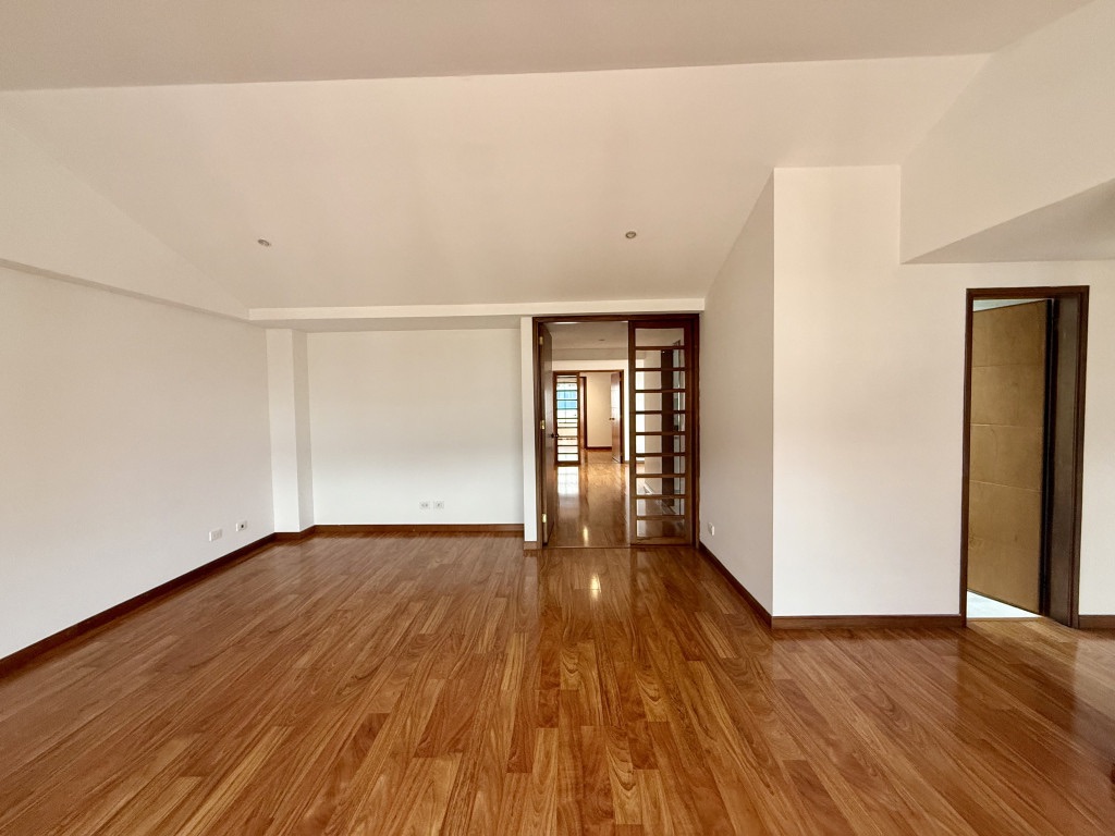 Foto 4 de 16: Apartamento en Chicó, Bogotá D.C.