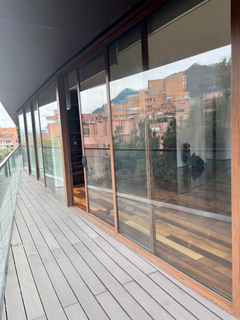 Foto 4 de 14: Apartamento en Los Rosales, Bogotá D.C.
