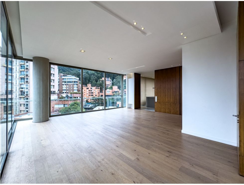 Foto 3 de 20: Apartamento en Los Rosales, Bogotá D.C.