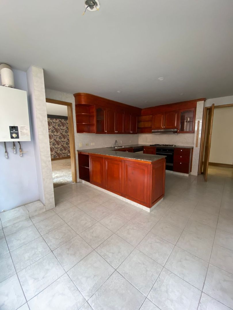 Apartamento venta en Santa Bárbara Occidental, Bogotá D.C.