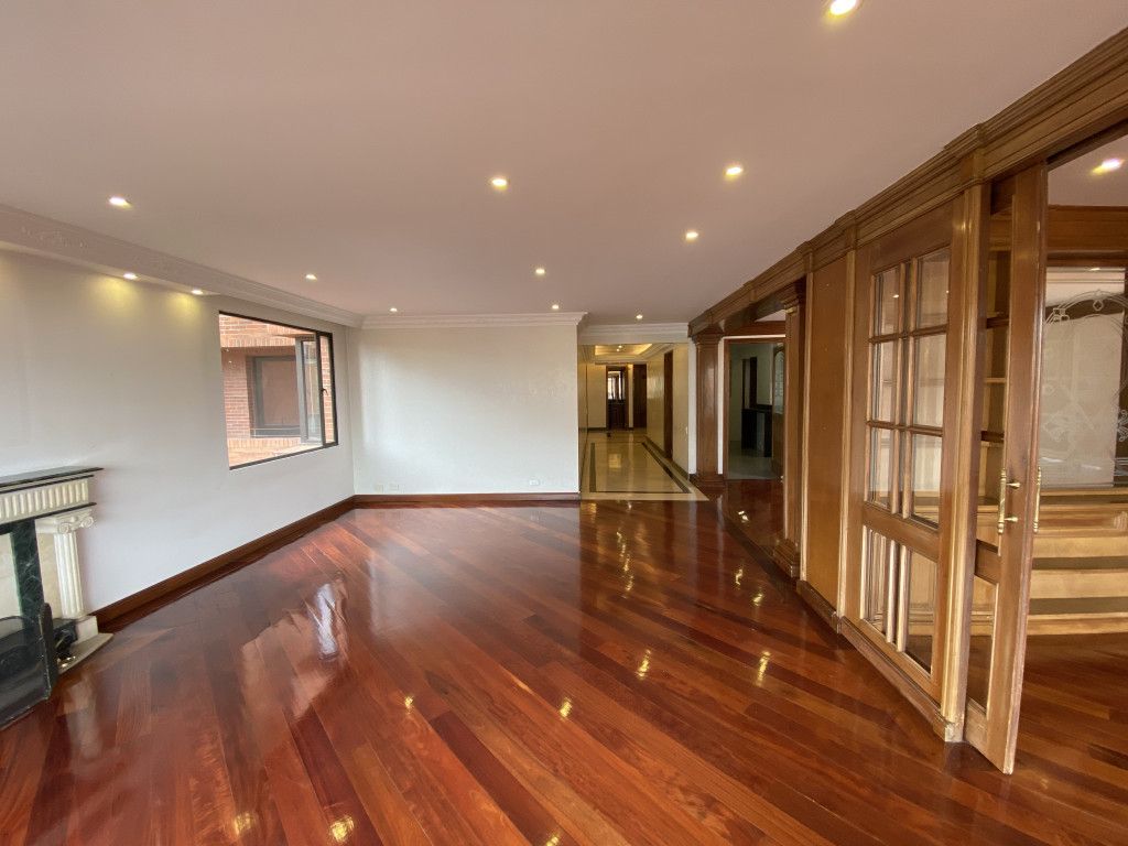 Foto 1 de 11: Apartamento en Los Rosales, Bogotá D.C.