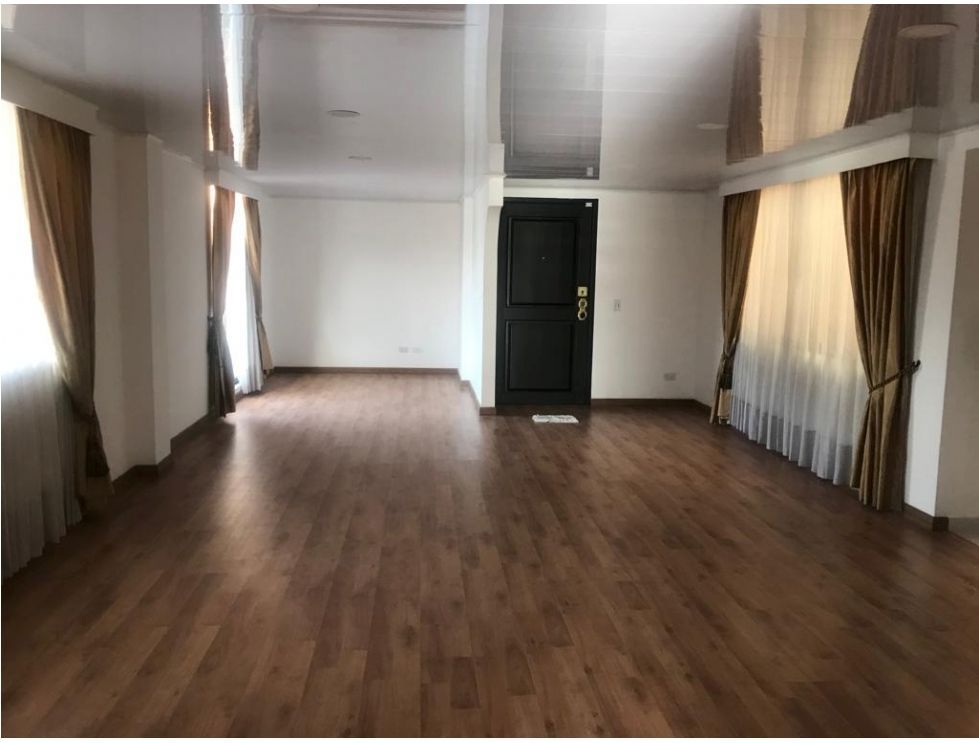 Foto 4 de 11: Apartamento en Pasadena, Bogotá D.C.