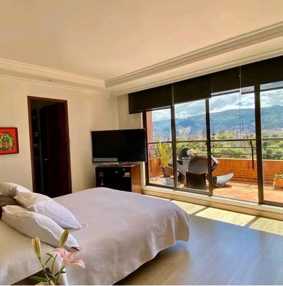 Foto 14 de 20: Apartamento en Prados De La Calleja, Bogotá D.C.