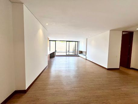 Foto 2 de 11: Apartamento en Chicó Santa Bárbara, Bogotá D.C.