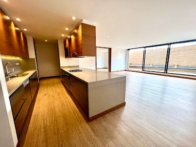 Foto 4 de 15: Apartamento en Santa Bárbara Oriental, Bogotá D.C.