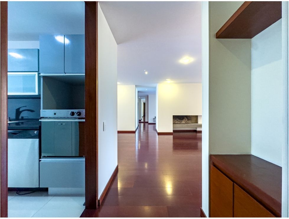 Foto 2 de 18: Apartamento en Santa Bárbara Oriental, Bogotá D.C.