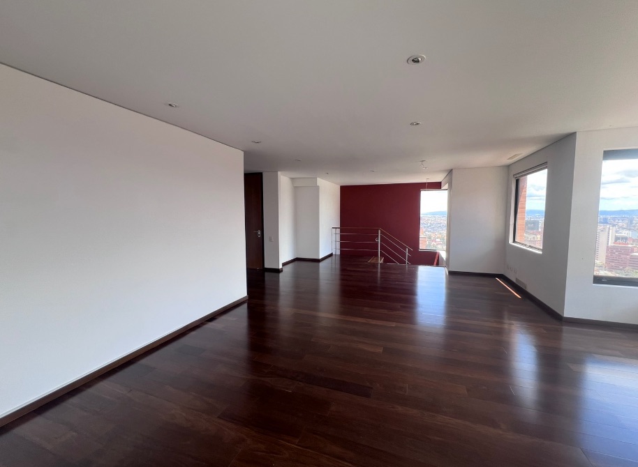 Foto 2 de 9: Apartamento en Los Rosales, Bogotá D.C.