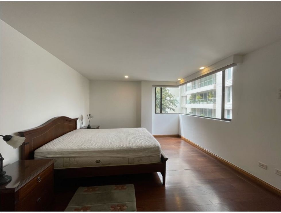 Foto 16 de 18: Apartamento en Los Rosales, Bogotá D.C.