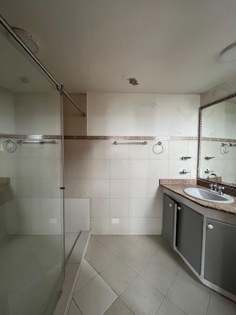 Foto 10 de 16: Apartamento en La Cabrera, Bogotá D.C.