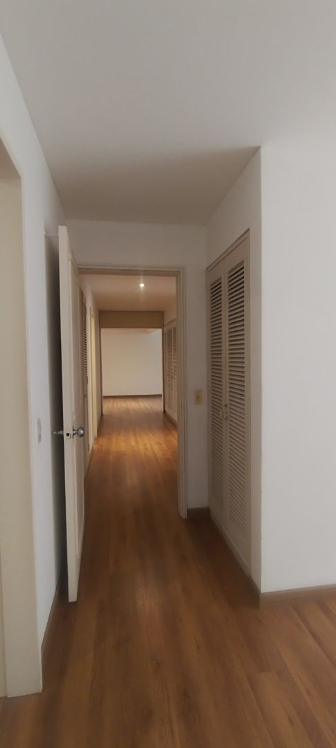 Foto 14 de 17: Apartamento en Bellavista, Bogotá D.C.
