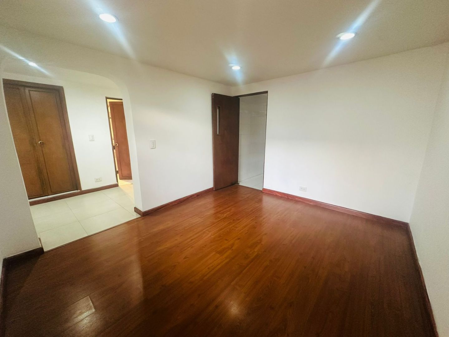 Foto 2 de 20: Casa en Villa Del Prado, Bogotá D.C.