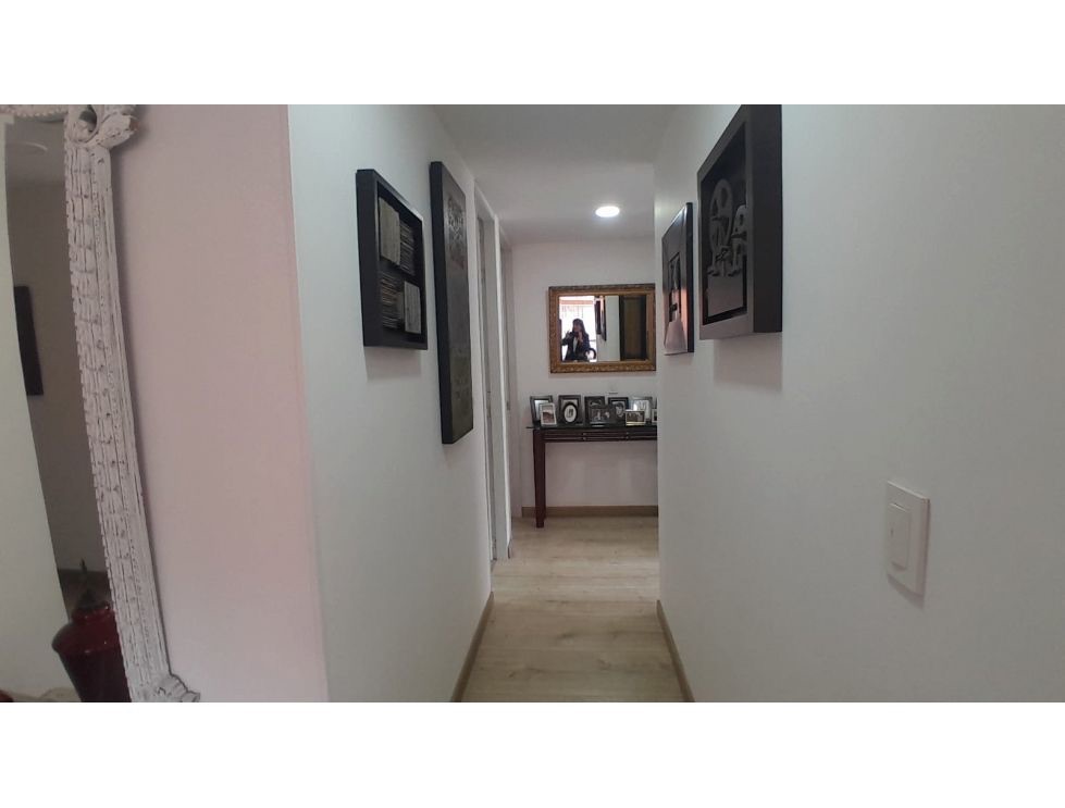 Foto 14 de 20: Apartamento en Prados De La Calleja, Bogotá D.C.