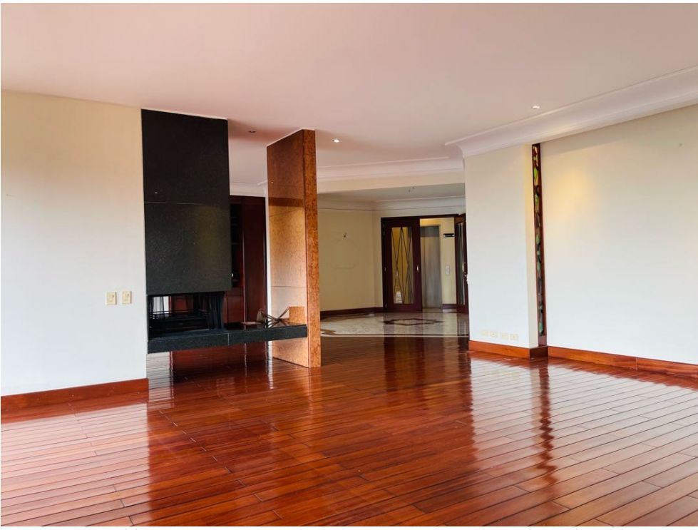 Foto 3 de 20: Apartamento en Los Rosales, Bogotá D.C.