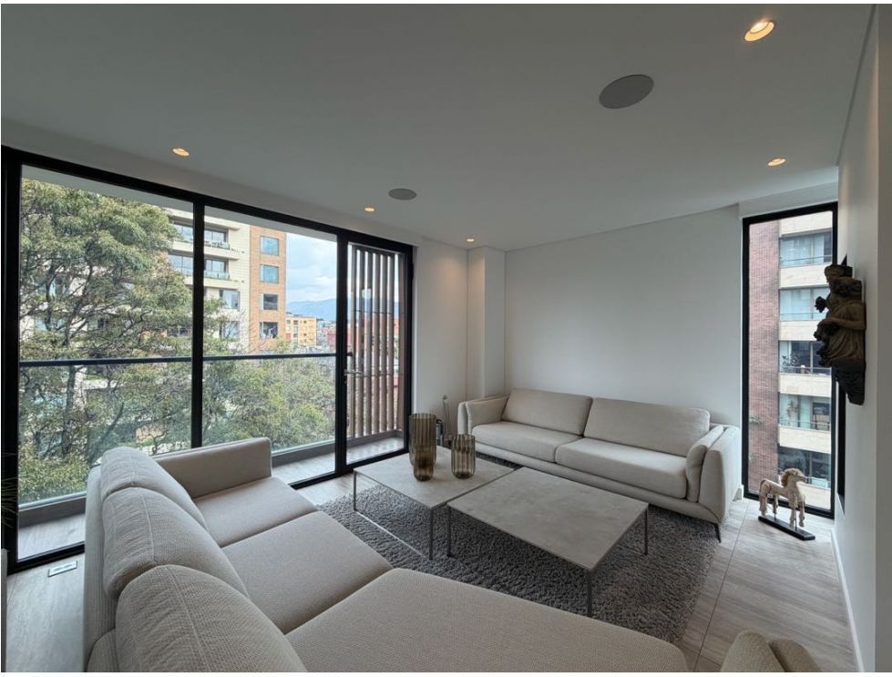 Foto 4 de 18: Apartamento en Los Rosales, Bogotá D.C.
