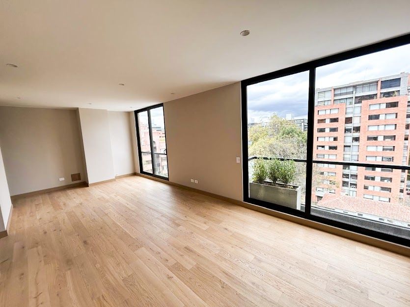 Foto 2 de 20: Apartamento en El Retiro, Bogotá D.C.