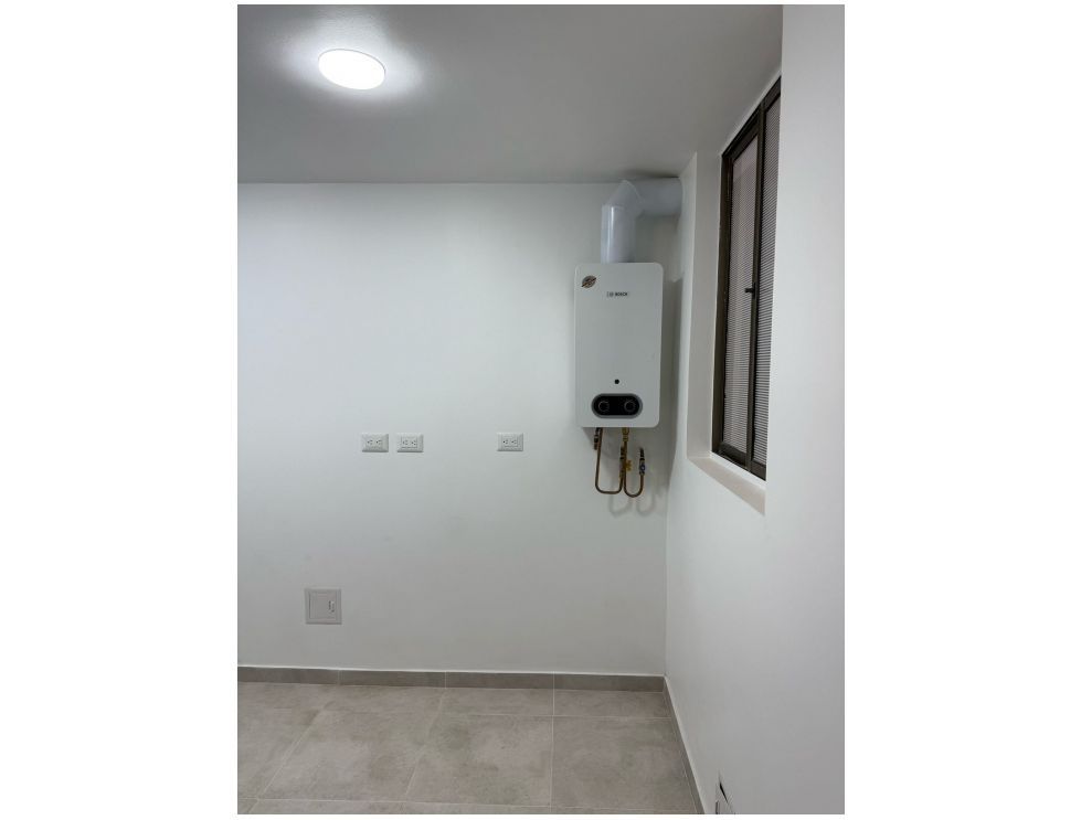 Foto 14 de 15: Apartamento en Molinos Norte, Bogotá D.C.