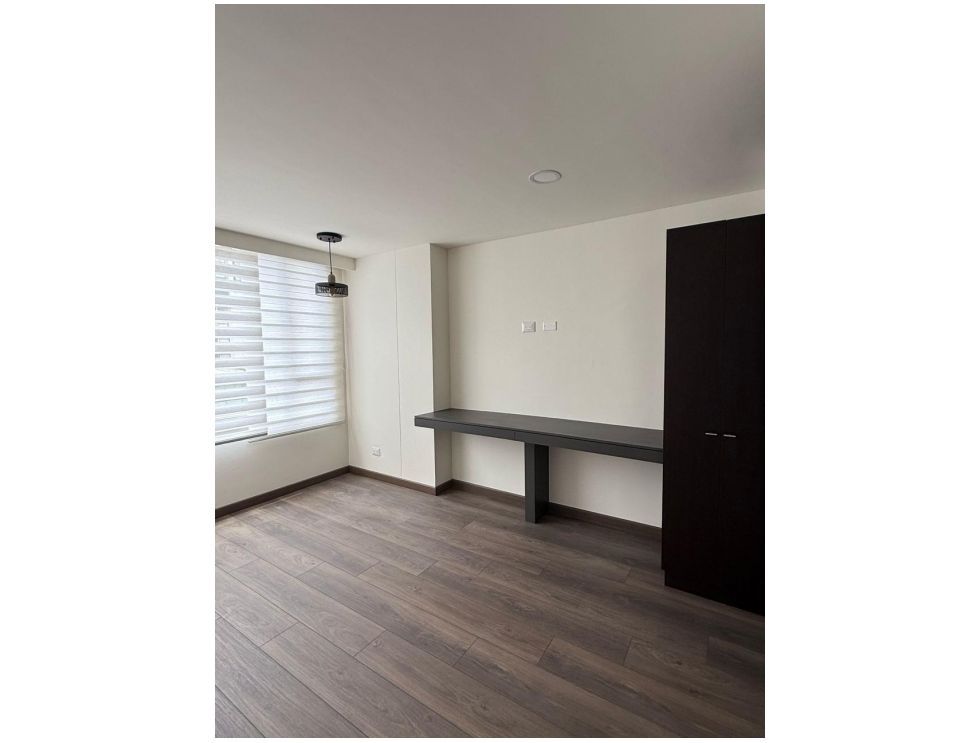 Foto 4 de 15: Apartamento en Molinos Norte, Bogotá D.C.