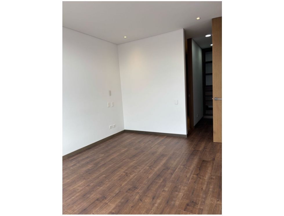 Foto 9 de 12: Apartamento en Molinos Norte, Bogotá D.C.
