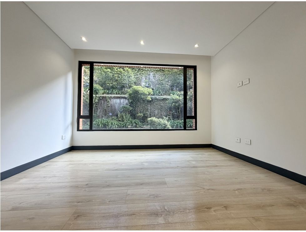 Foto 14 de 20: Apartamento en Cerros De Santa Bárbara, Bogotá D.C.