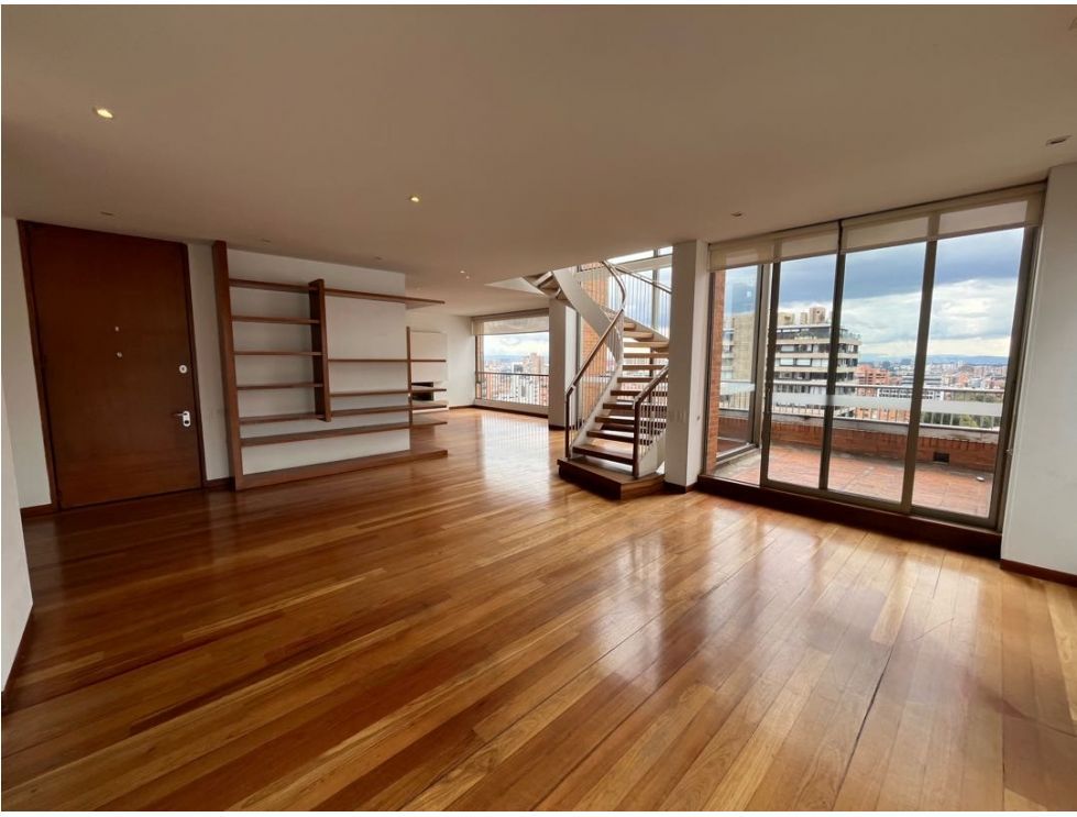 Foto 4 de 6: Apartamento en Los Rosales, Bogotá D.C.
