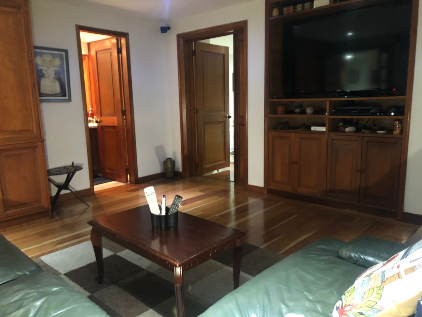 Foto 3 de 15: Apartamento en Los Rosales, Bogotá D.C.