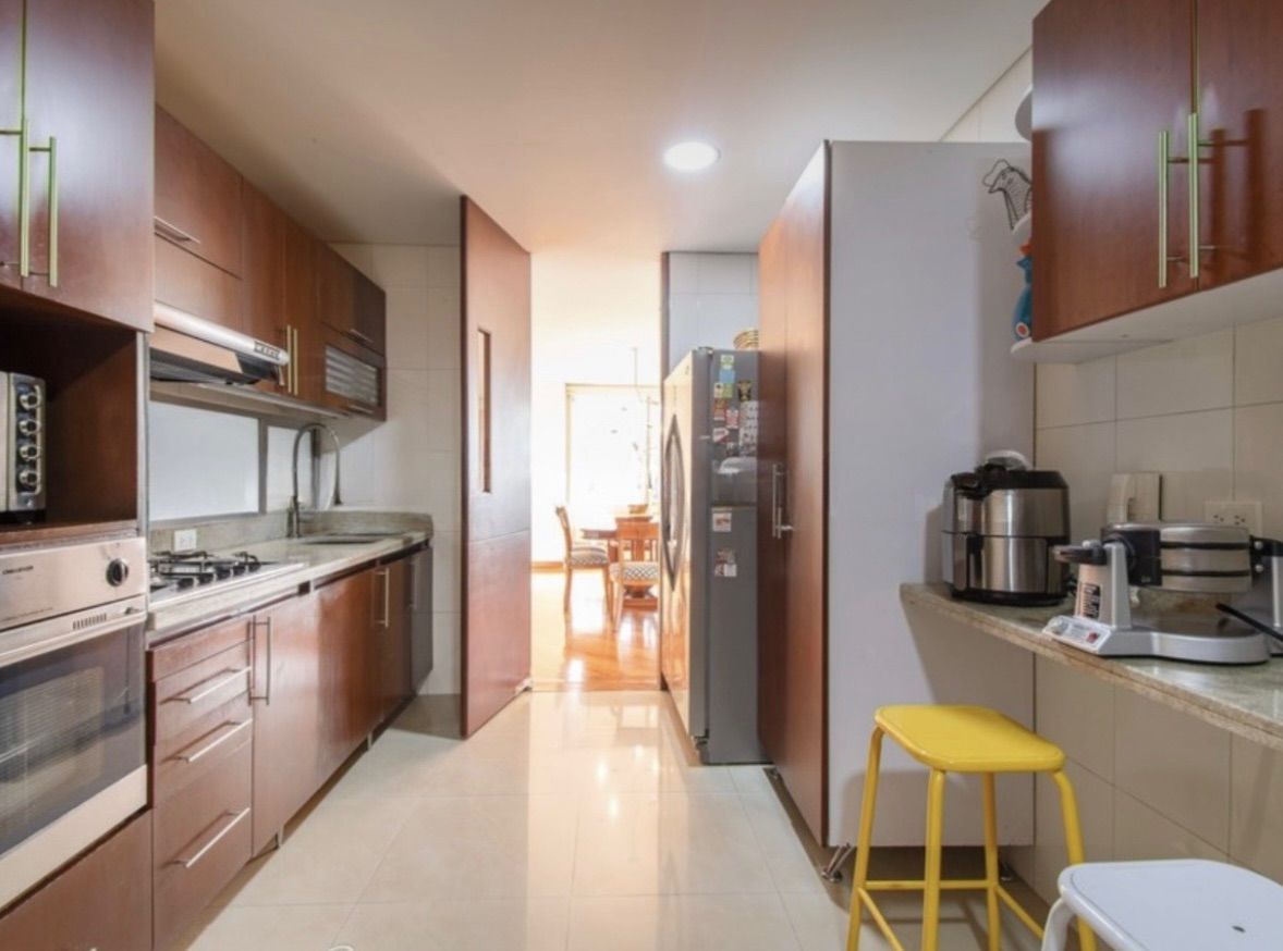 Foto 4 de 10: Apartamento en Los Rosales, Bogotá D.C.