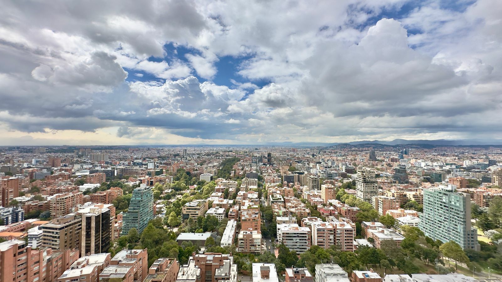 Foto 9 de 17: Apartamento en Los Rosales, Bogotá D.C.