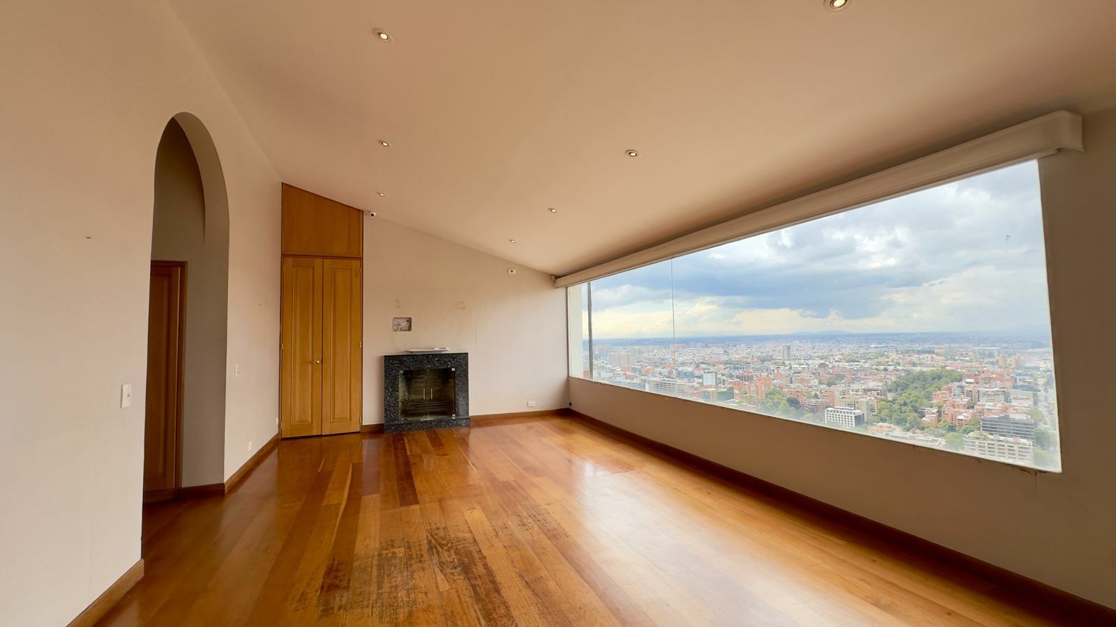 Foto 6 de 17: Apartamento en Los Rosales, Bogotá D.C.