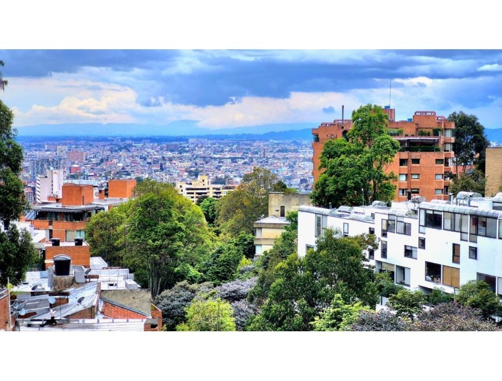 Foto 2 de 16: Apartamento en Los Rosales, Bogotá D.C.