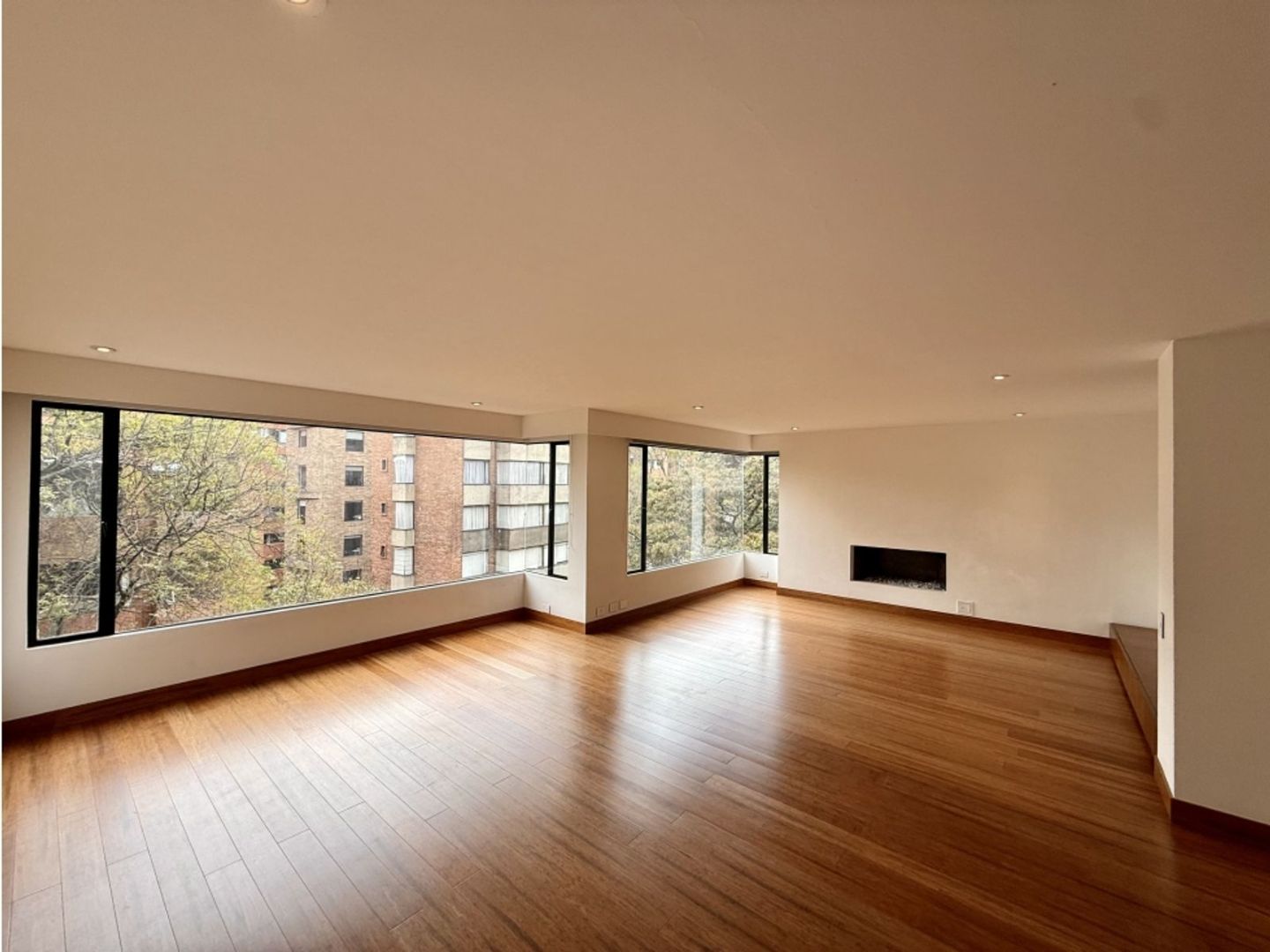 Foto 3 de 20: Apartamento en La Cabrera, Bogotá D.C.