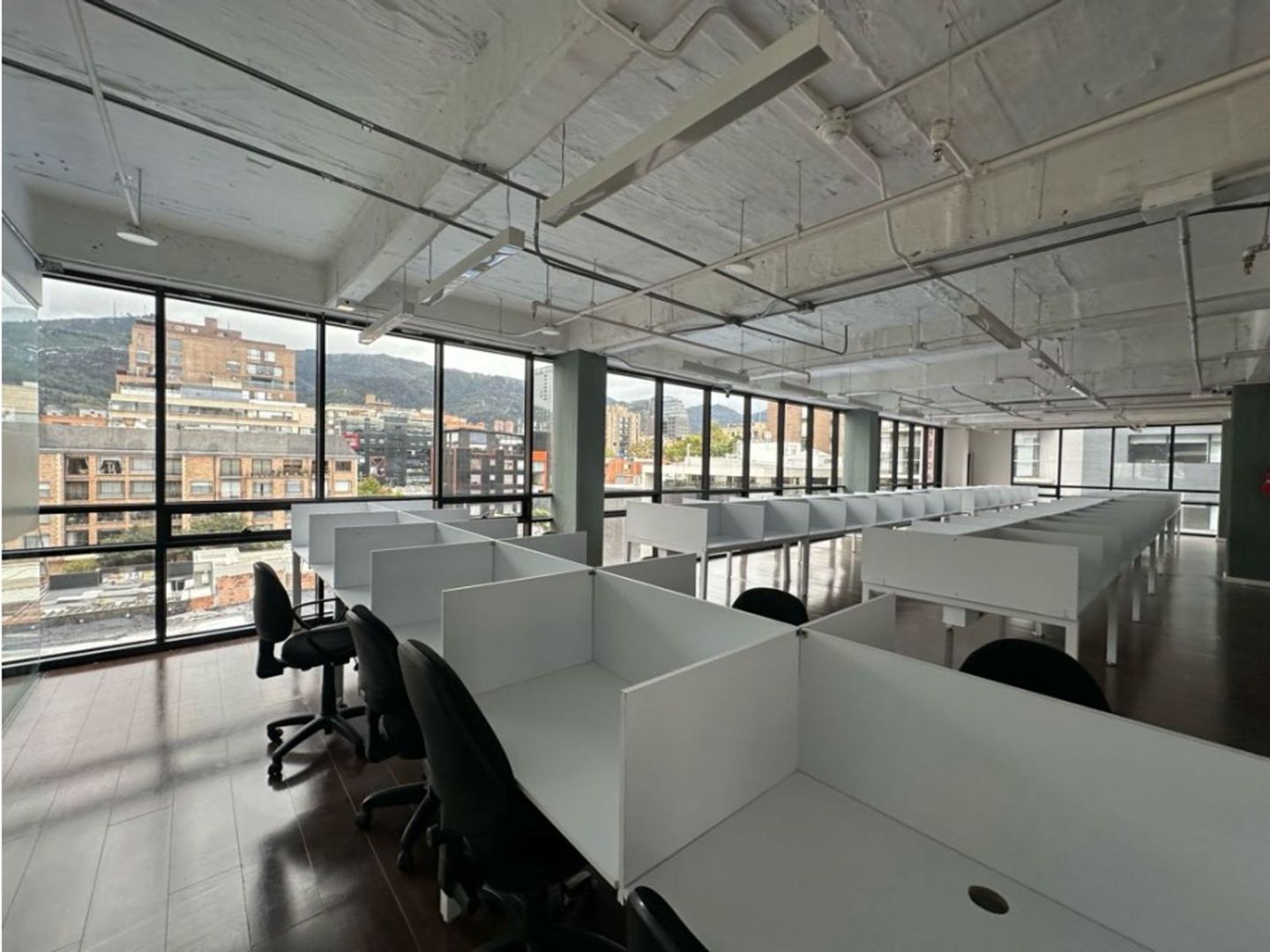 Foto 5 de 20: Edificio De Oficinas en Chicó Norte ET III, Bogotá D.C.