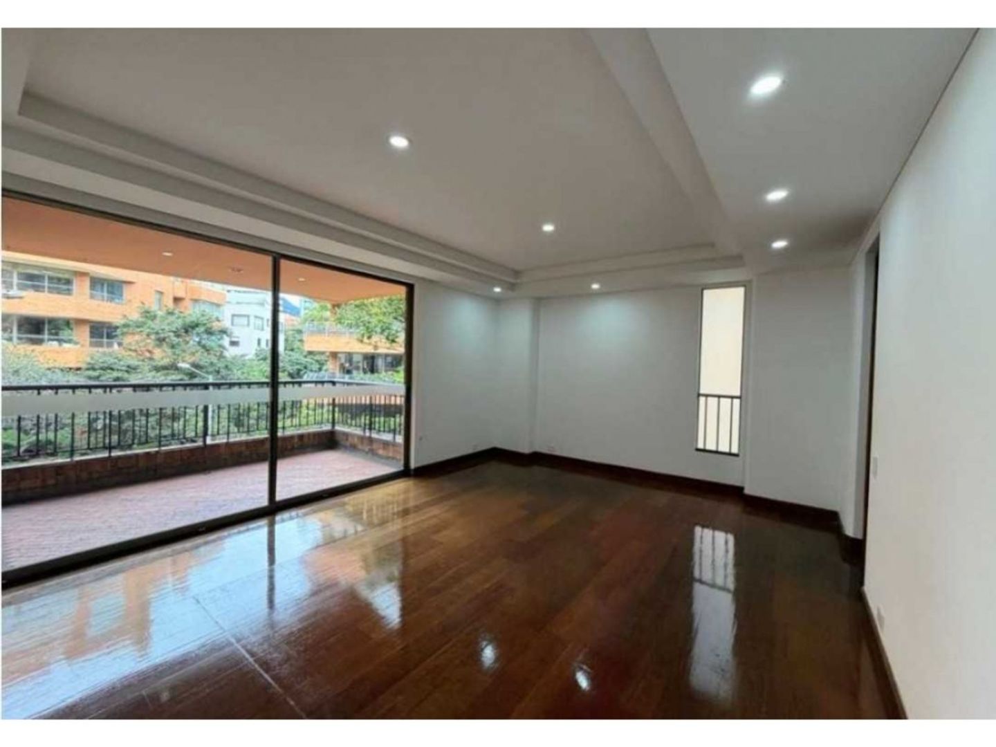 Foto 3 de 20: Apartamento en La Cabrera, Bogotá D.C.
