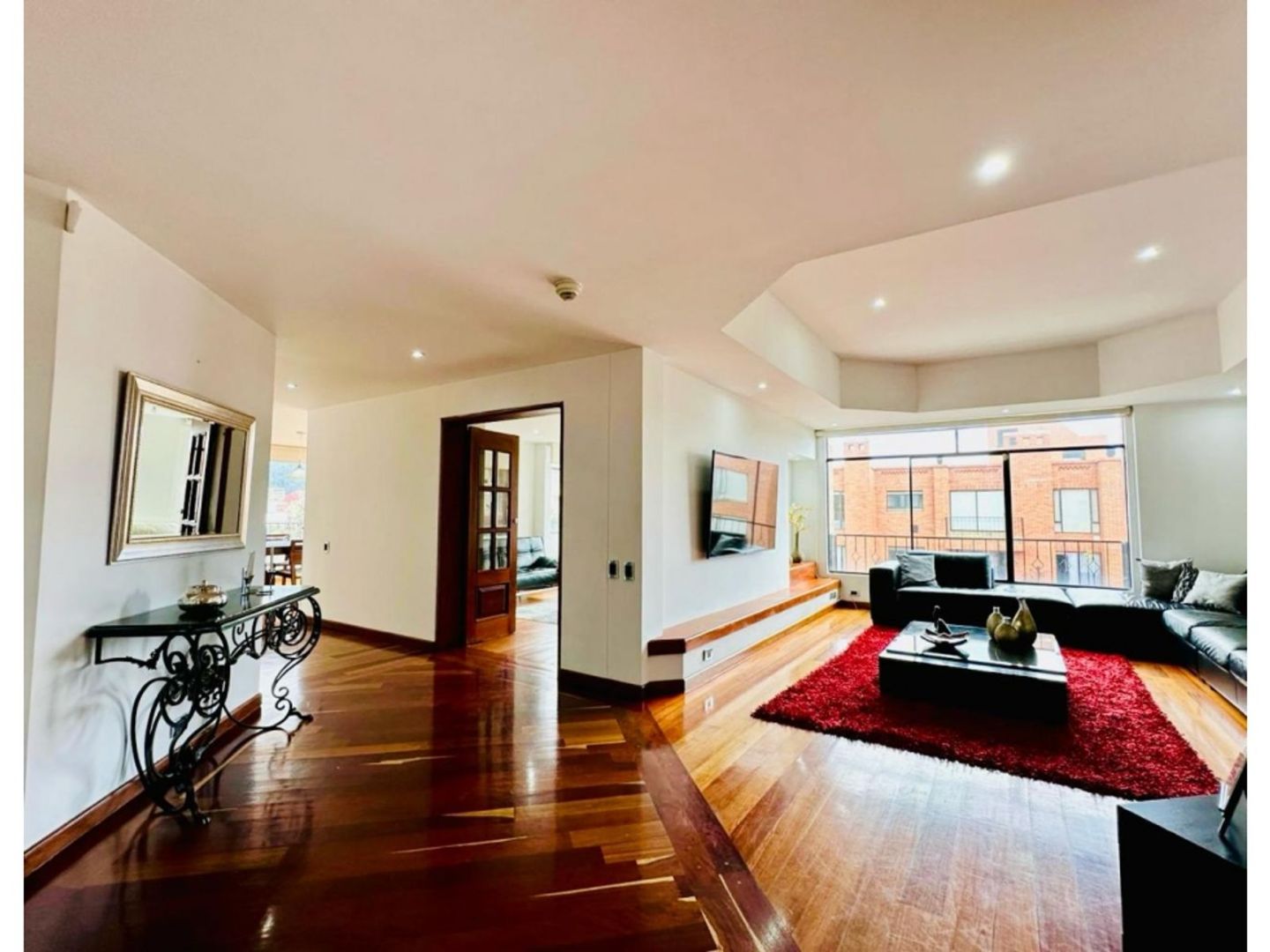 Foto 2 de 20: Apartamento en San Patricio, Bogotá D.C.