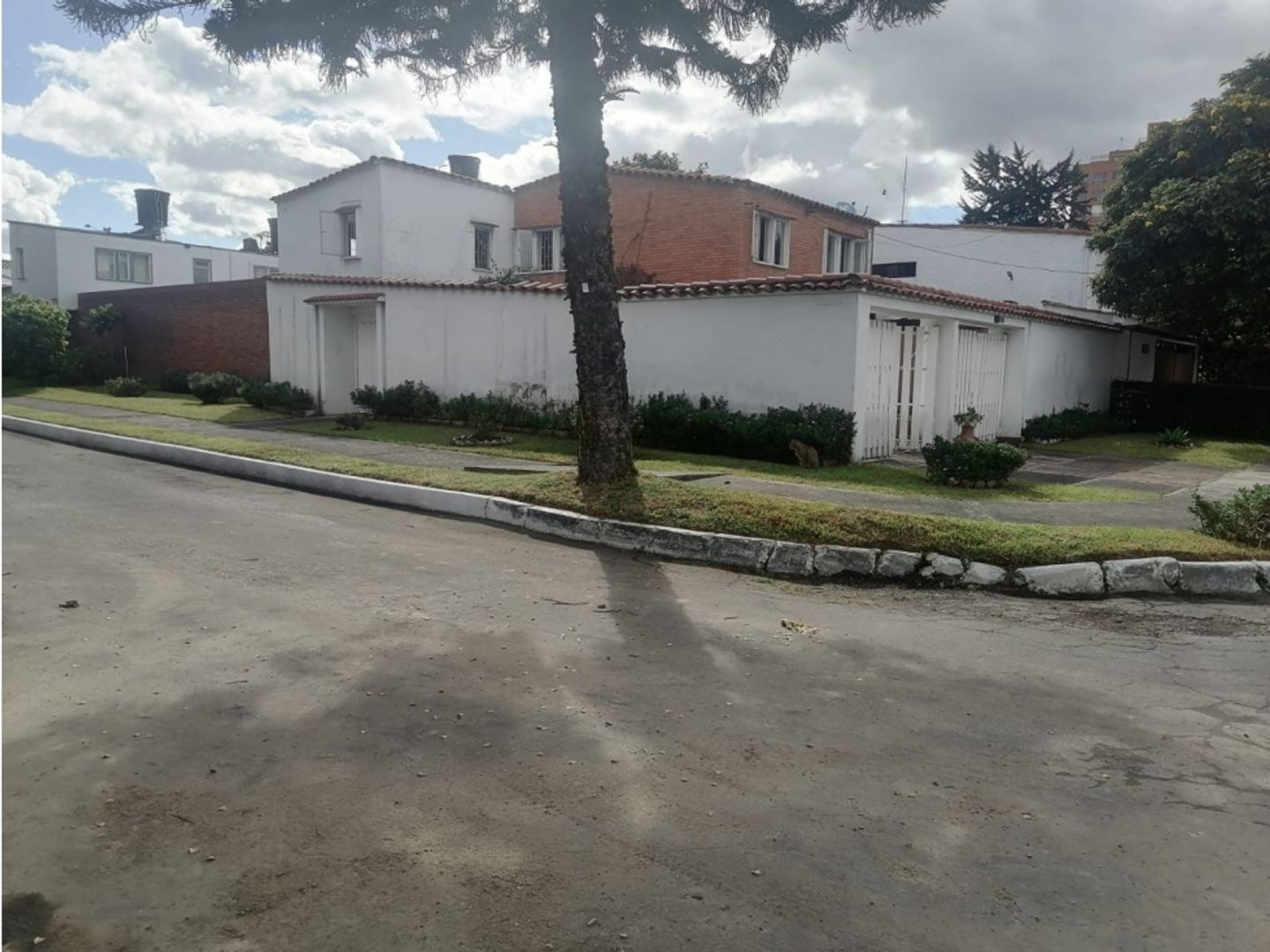 Foto 1 de 13: Casa en Puente Largo, Bogotá D.C.