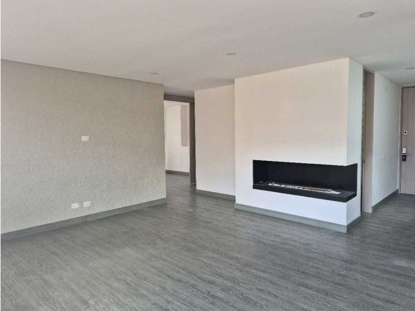 Foto 3 de 18: Apartamento en San Patricio, Bogotá D.C.