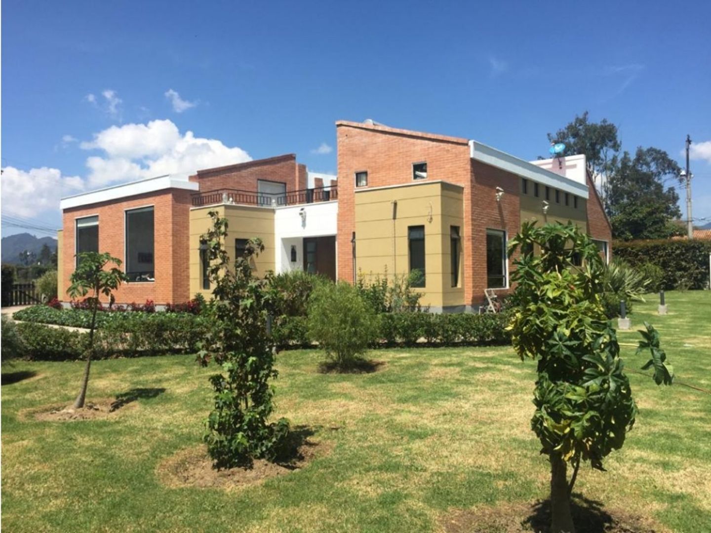 Foto 2 de 20: Casa en Santa Lucia, Chía