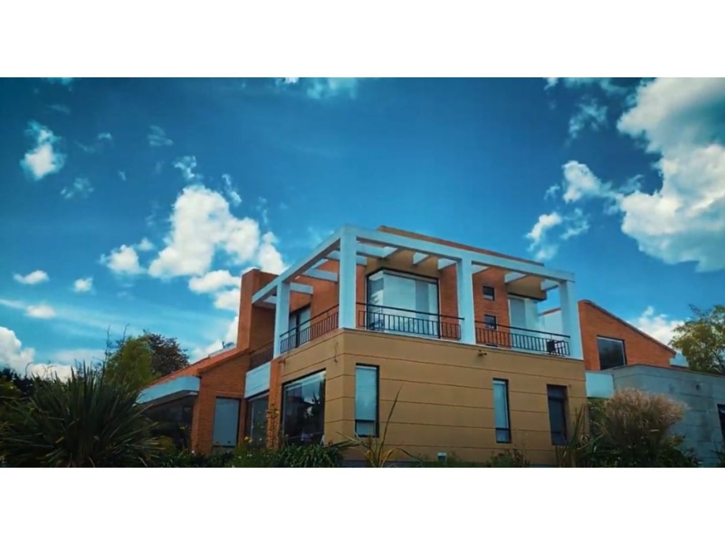 Foto 3 de 20: Casa en Santa Lucia, Chía